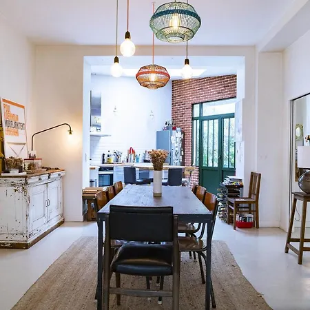 Hostnfly - Magnificent Bright And Atypical Apt With Garden Apartment Paris